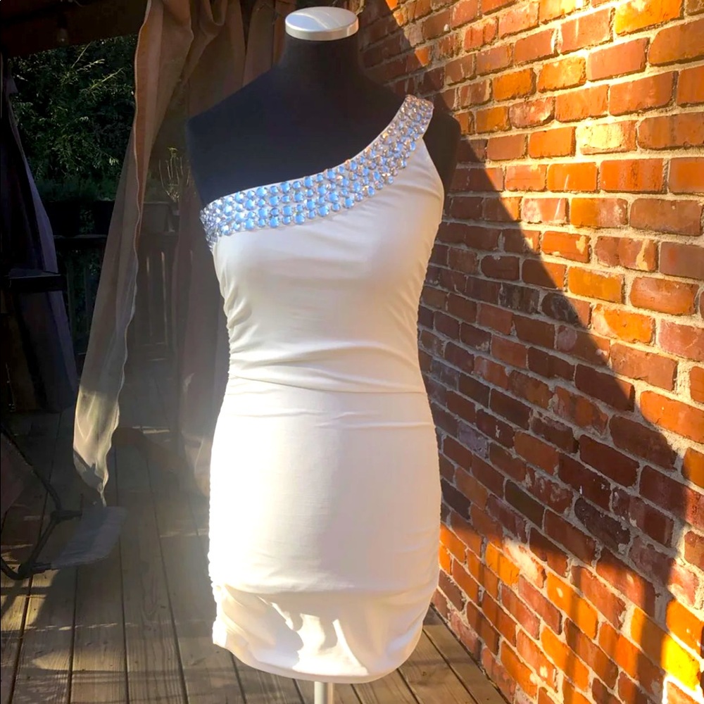 EUC offwhite one shoulder mini dress